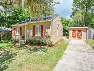Property at 306 N MOSS STREET, Leesburg, FL