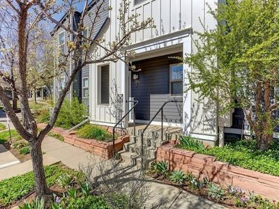 1460 Lee Hill Dr #3