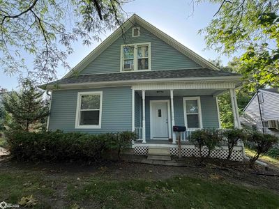 Property at 1330 N Market St, Oskaloosa, IA