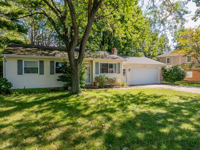 3028 Nichols Rd