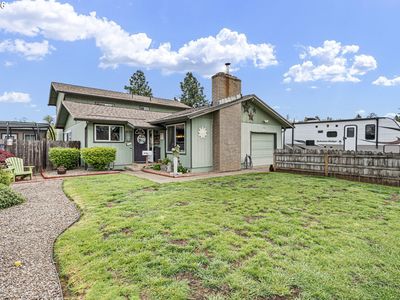 1700 E Grover Ave
