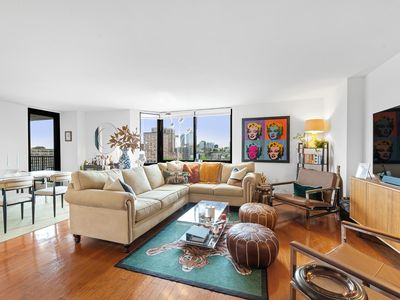 700 Grove St APT 11E