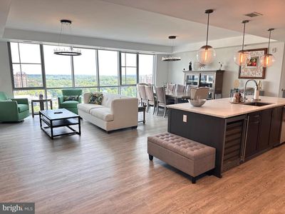 930 Rose Ave Unit 2001