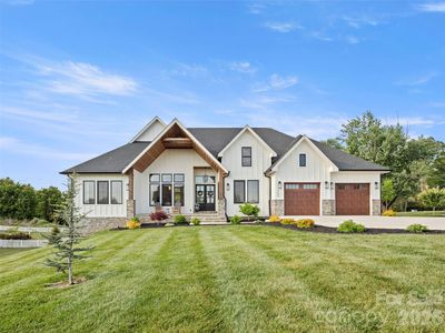 208 Majestic Ridge Rd