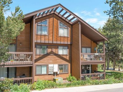 2025 Canyons Resort Dr APT Y2