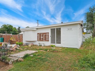 8640 W Alameda Avenue