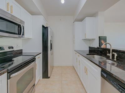 7350 SW 89th St APT 2110S