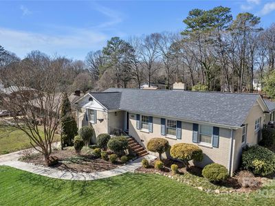 1003 Athenian Dr