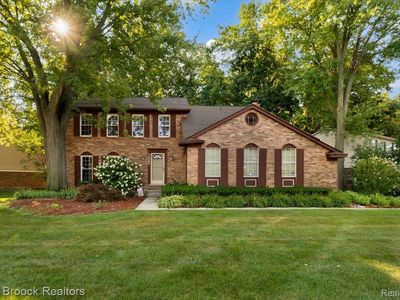 34985 Valley Forge Dr