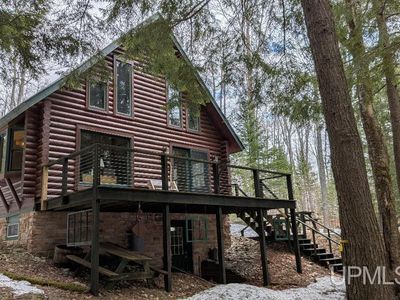 8379 W Twin Lake Rd