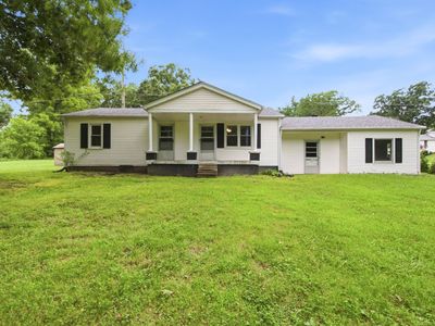 3005 Fairview Blvd