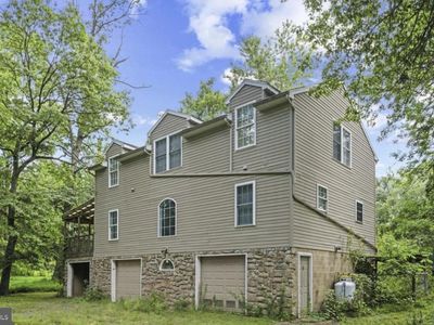 Property at 198 Valley Ln, Hummelstown, PA