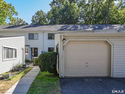 62 Farmington Chase Crescent