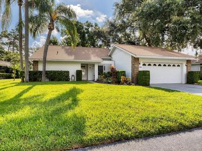 5611 Garden Lakes Majestic