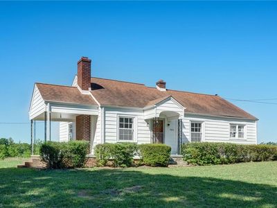 1580 Ashley Loop