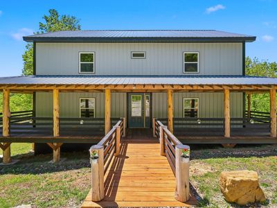 Property at 1237 Burton Williams Rd, Irvine, KY