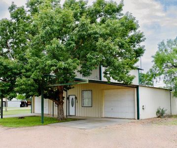 101 S Loop Dr