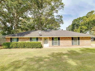 891 Highway 136