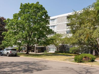 6450 York Ave S APT 505