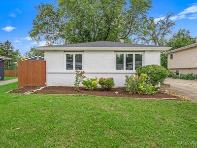 Property at 1N542 Goodrich Ave, Glen Ellyn, IL