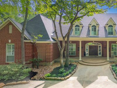 7 Pastoral Pond Cir