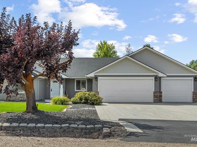 2086 Shelley Dr