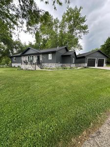 408 N Main St