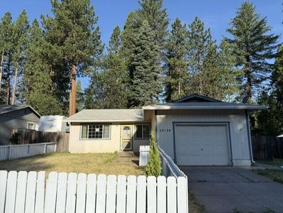 20158 Mapleleaf St