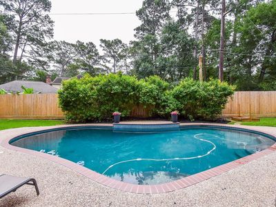 12911 Kathy Ln