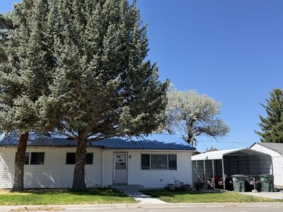 328 Baker St