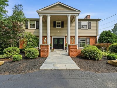 2625 Fairgreen Dr