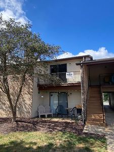 1887 N Waterfront Dr N APT F