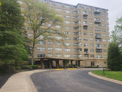 1030 E Lancaster Ave APT 614