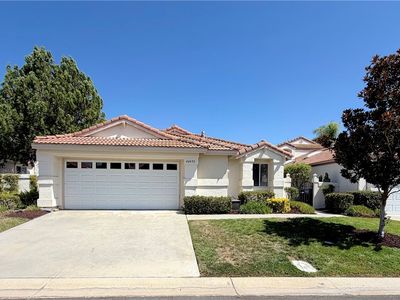 40492 Via Amapola