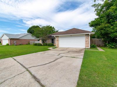 5212 Zachary Blvd