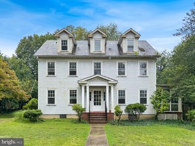 106 Russell Ave