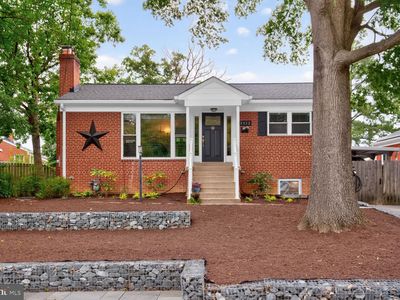 Property at 1112 Kirklynn Ave, Takoma Park, MD