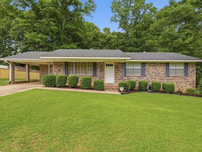 1202 Laurin St