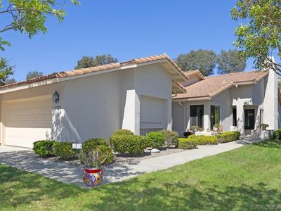 17959 Avenida Alozdra