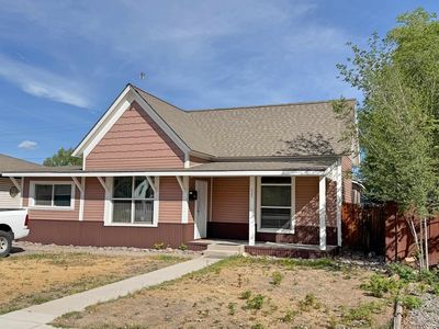 425 S 5th St #1/2