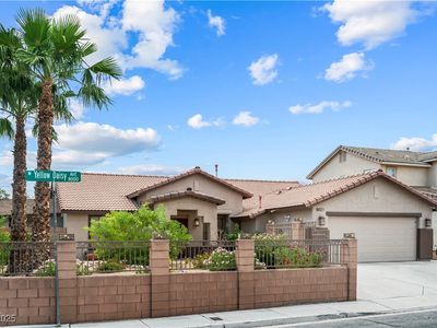 8021 Yellow Daisy Ave