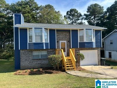 1957 Huntington Ln