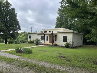 318 S Riggsville Dr