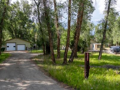 37651 Us Highway 50