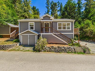 1247 Home Ave