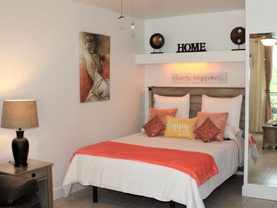 75-5776 Kuakini Hwy APT 215