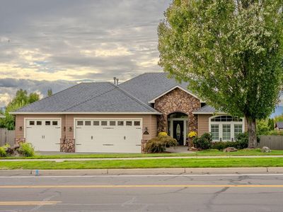 410 Lone Oak Dr