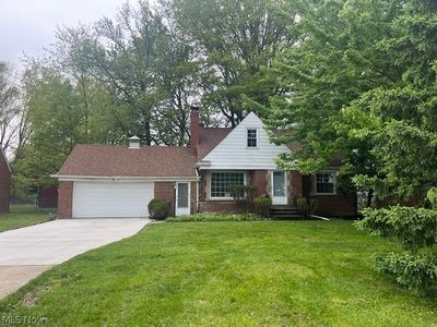 2100 Glenridge Rd