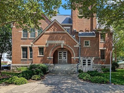 226 McDaniel St APT 270