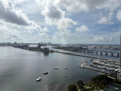 1800 N Bayshore Dr APT 3007